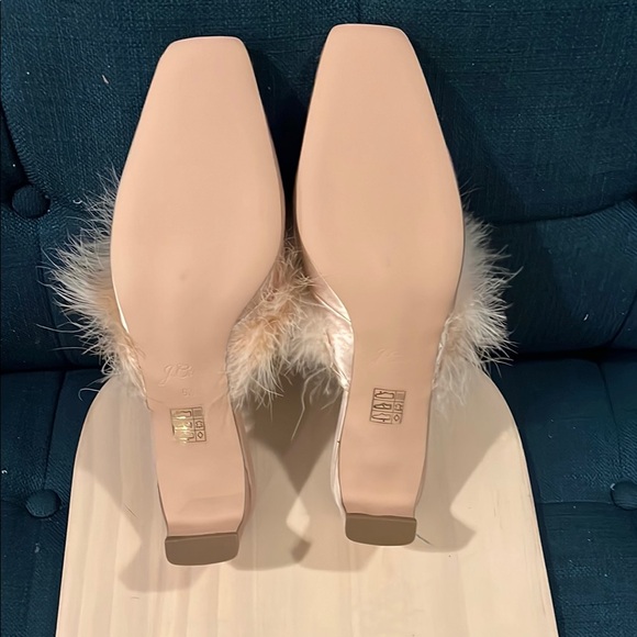 Elegant Pale Pink Feather-Trimmed J.Crew Collection Silk Satin Mules slides - Picture 3 of 5